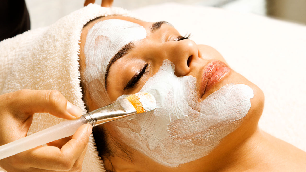 Facial montreal treatment