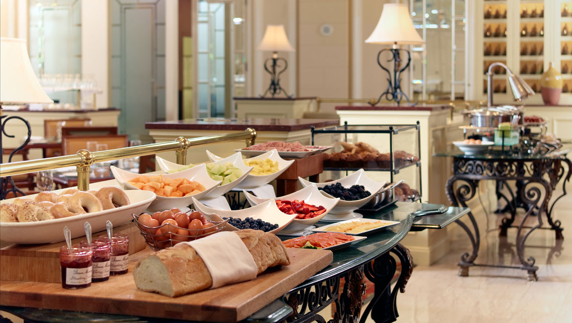 American Restaurant DC Robert's Omni Shoreham Hotel