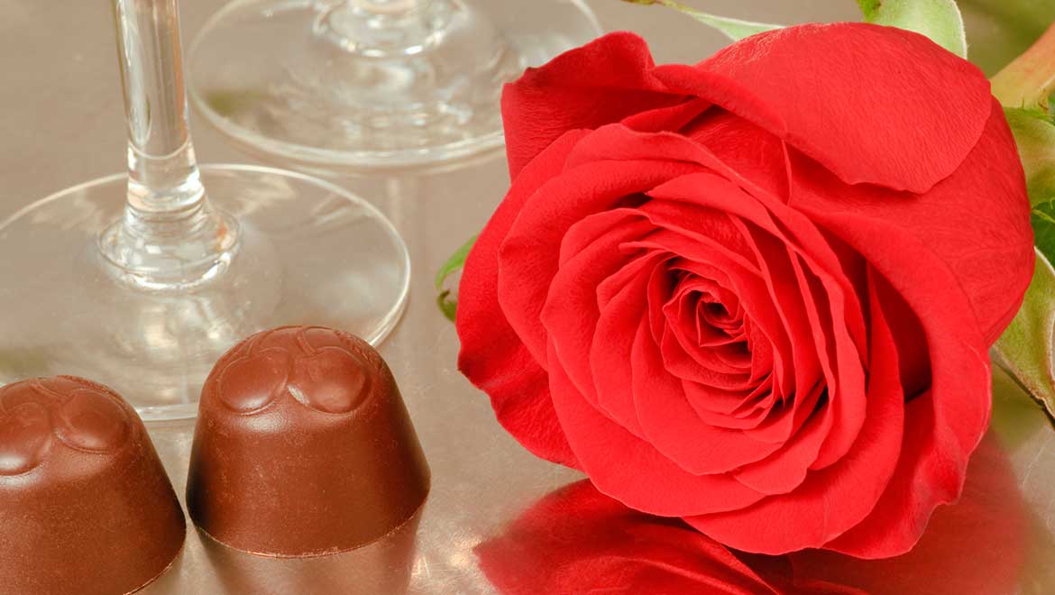 Sparkling wine, truffles and roses