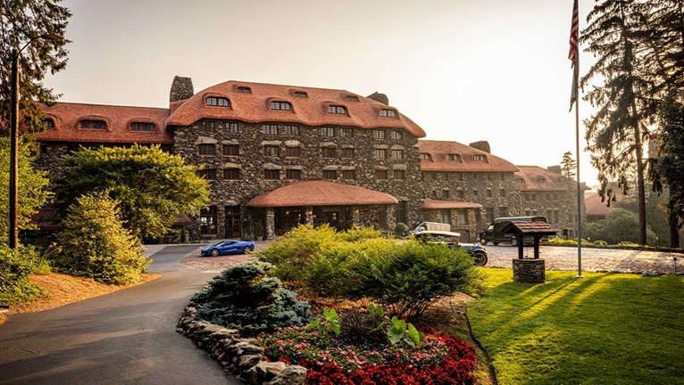 Hotel exterior entrance